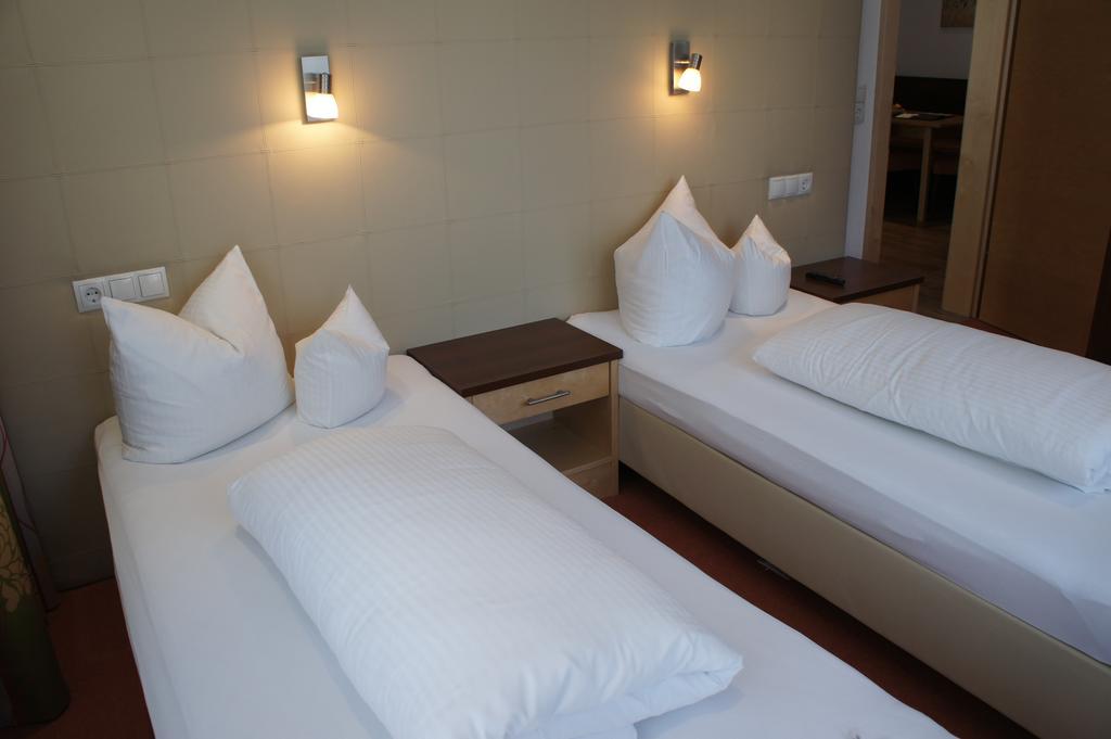 alpinea Appartements Ischgl Esterno foto