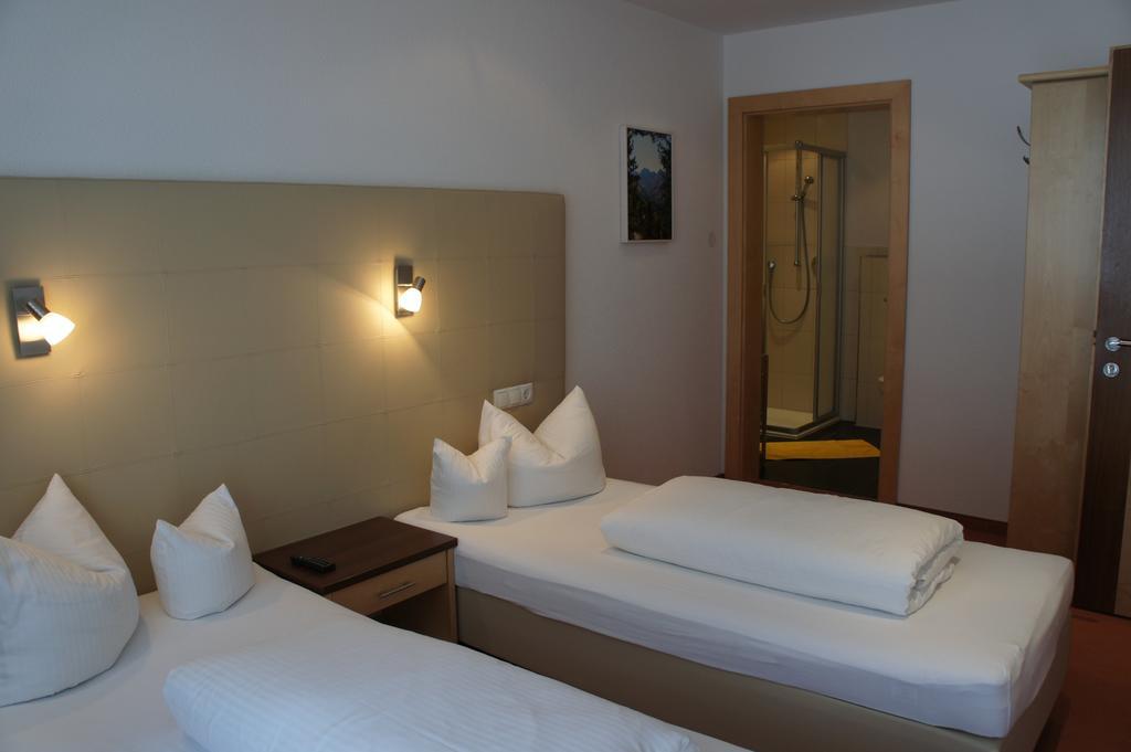 alpinea Appartements Ischgl Esterno foto
